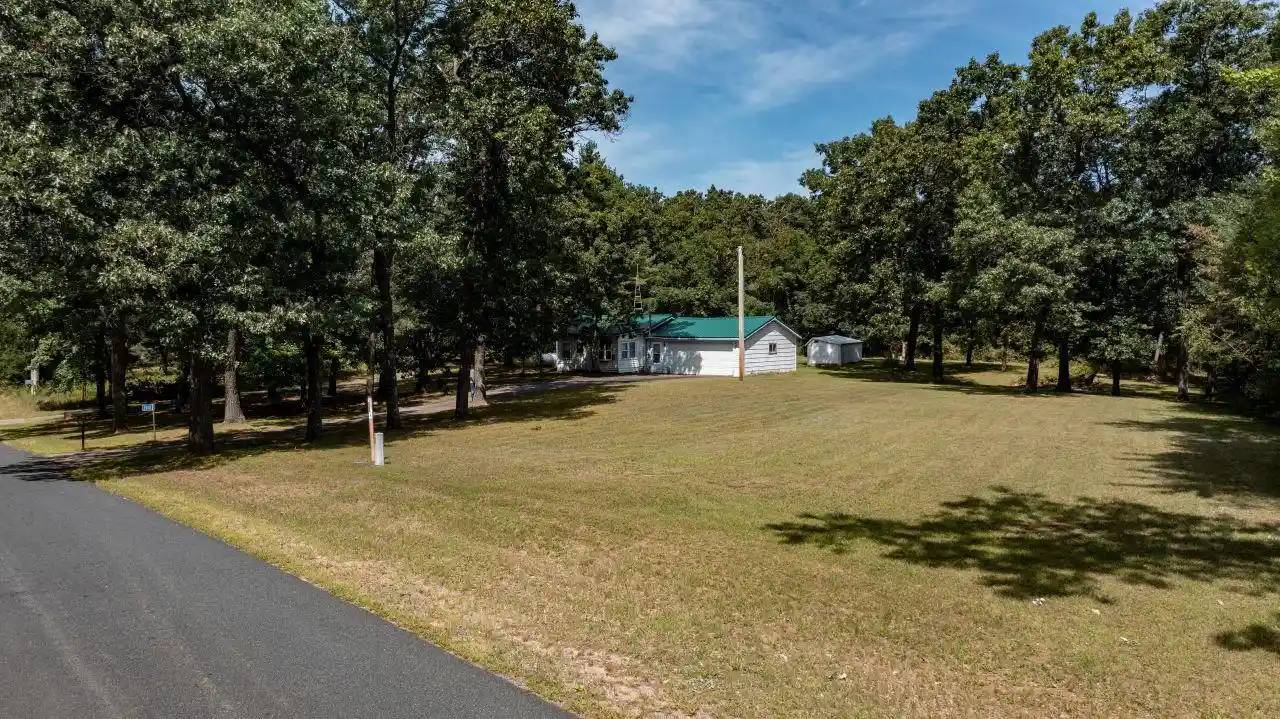 Photo 3 of Single family home for sale at 9078 Boelter Lake Dr, Almond, WI 54909 | MLS# 50332329 | Listing updated on 2026-09-22