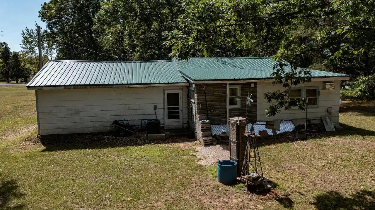 Photo 3 of Single family home for sale at 9078 Boelter Lake Dr, Almond, WI 54909 | MLS# 50332329 | Listing updated on 2026-09-22