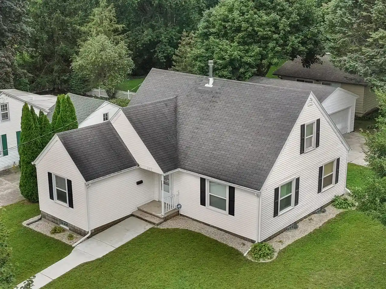 Photo 1 of Single family home for sale at 282 N Franklin St, Whitewater, WI 53190 | MLS# 1979835 | Listing updated on 2026-09-10