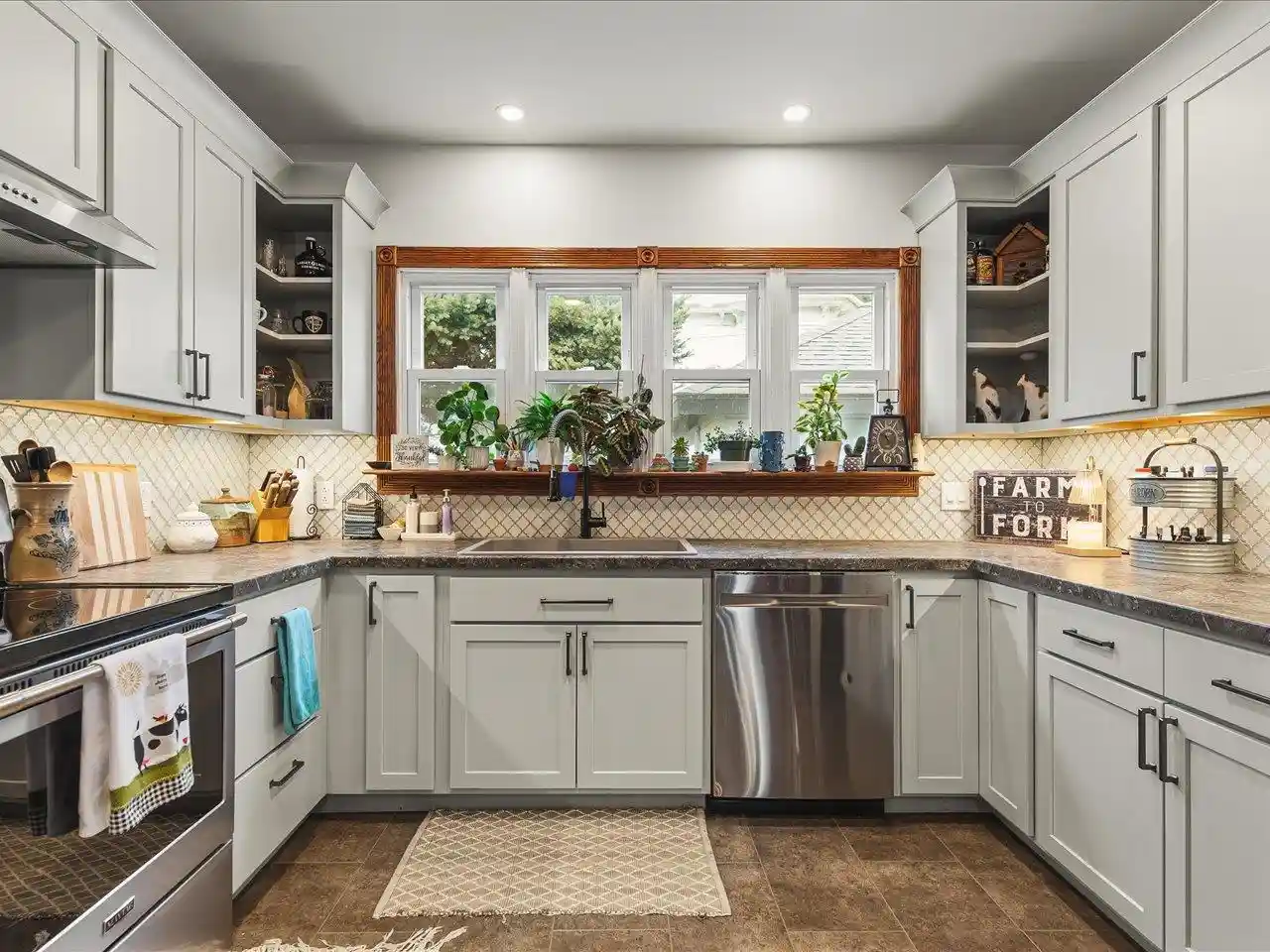 Photo 3 of Single family home for sale at 133 E High Ave, Stockton, IL 61085 | MLS# 2032309 | Listing updated on 2026-10-07