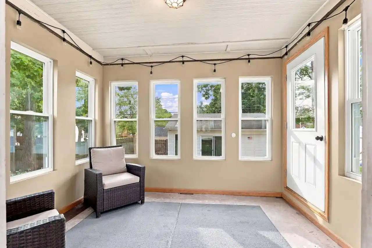 Photo 3 of Single family home for sale at 4405 Harding Rd, Kenosha, WI 53142 | MLS# 1979839 | Listing updated on 2026-09-23