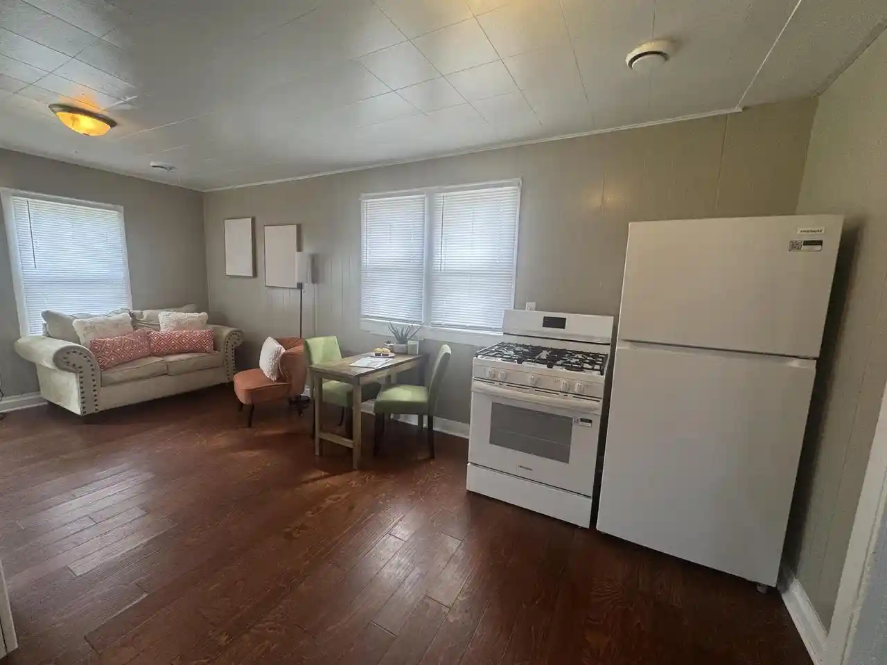 Photo 3 of Single family home for sale at 1922 Arthur Ave, Racine, WI 53405 | MLS# 1979841 | Listing updated on 2026-09-14