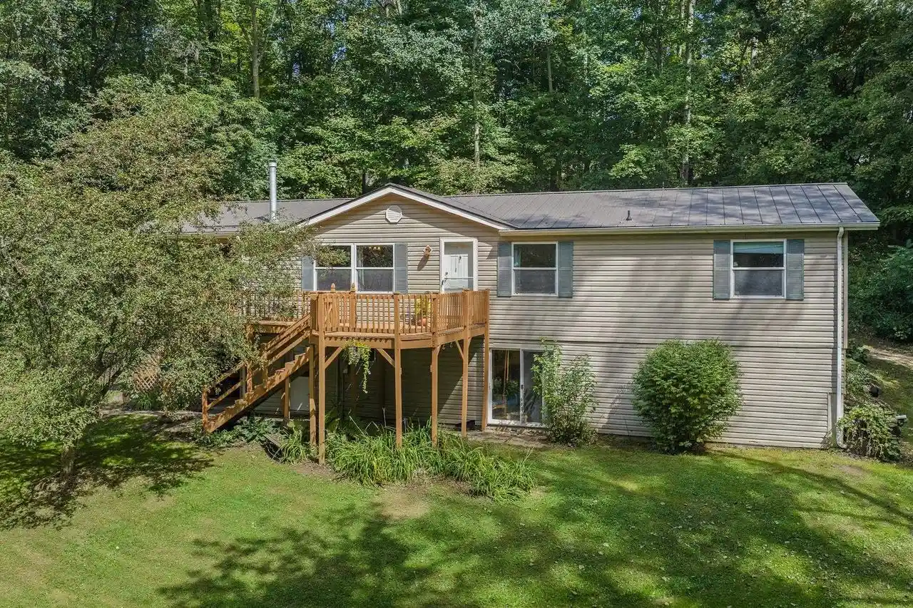 Photo 1 of Single family home for sale at 12969 Bunker Hl Dr, Cazenovia, WI 53924 | MLS# 2032316 | Listing updated on 2026-09-09