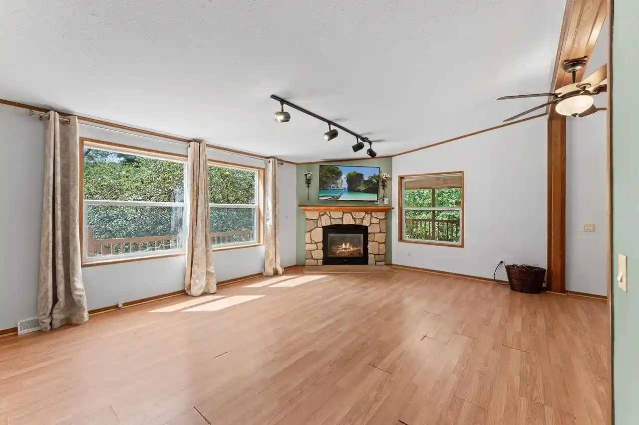 Photo 3 of Single family home for sale at 12969 Bunker Hl Dr, Cazenovia, WI 53924 | MLS# 2032316 | Listing updated on 2026-09-09