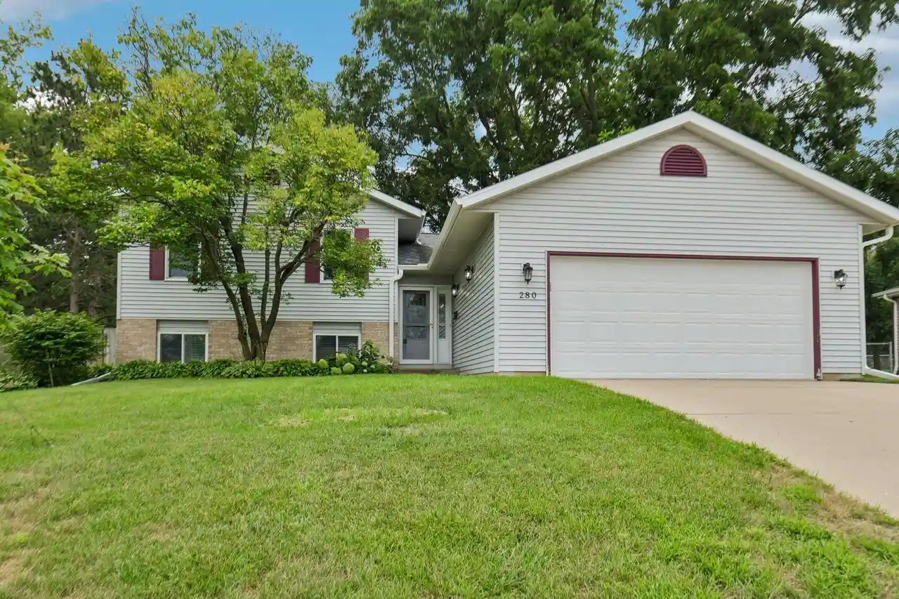 Photo 1 of Single family home for sale at 280 Kierstead Ln, Oregon, WI 53575 | MLS# 2032317 | Listing updated on 2026-09-15