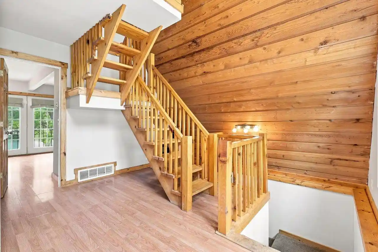Photo 3 of Single family home for sale at 439 S Sidney St, Shullsburg, WI 53586 | MLS# 2032318 | Listing updated on 2026-10-08