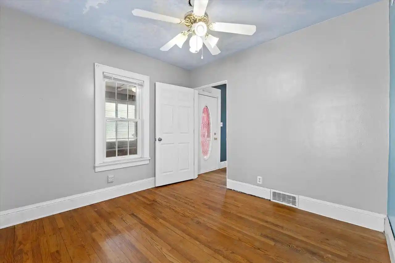 Photo 4 of Single family home for sale at 5910 33 Avenue, Kenosha, WI 53144 | MLS# 1979867 | Listing updated on 2026-09-14