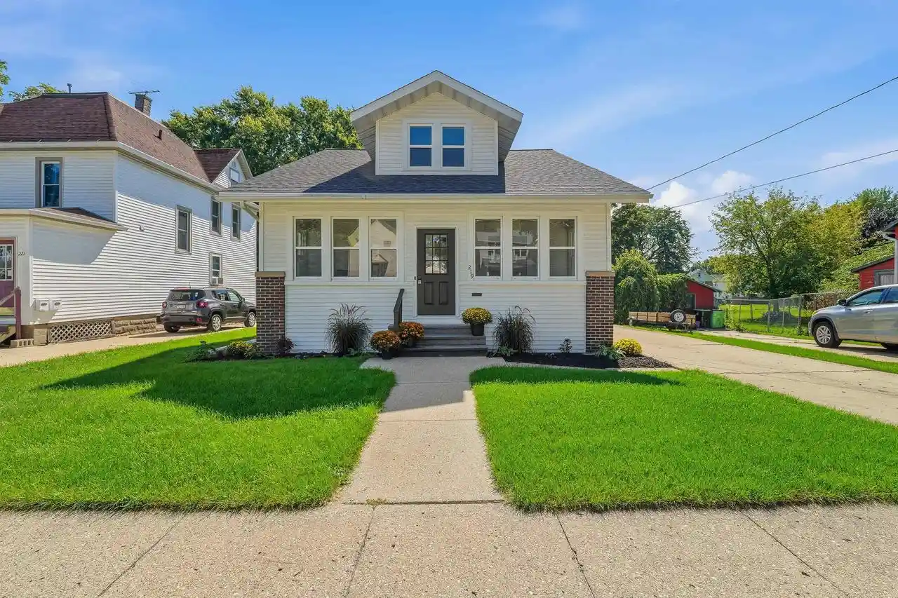 Photo 1 of Sale Pending at 219 E Mill St, Beaver Dam, WI 53916 | MLS# 2032330 | Listing updated on 2026-09-22