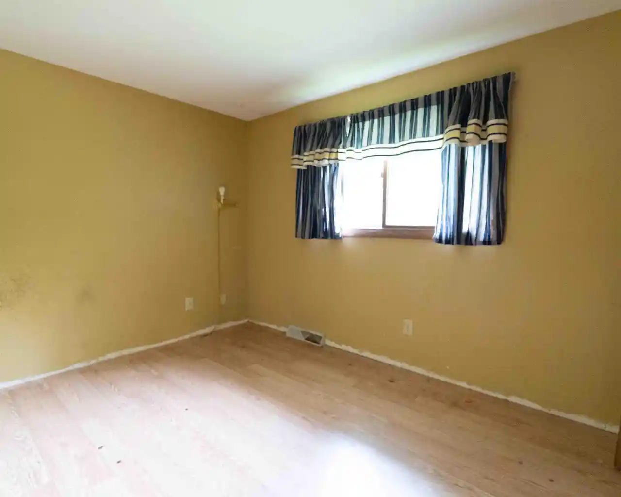 Photo 4 of Sale Pending at 1191 S Czech Ct, Friendship, WI 53934 | MLS# 2032331 | Listing updated on 2026-09-22