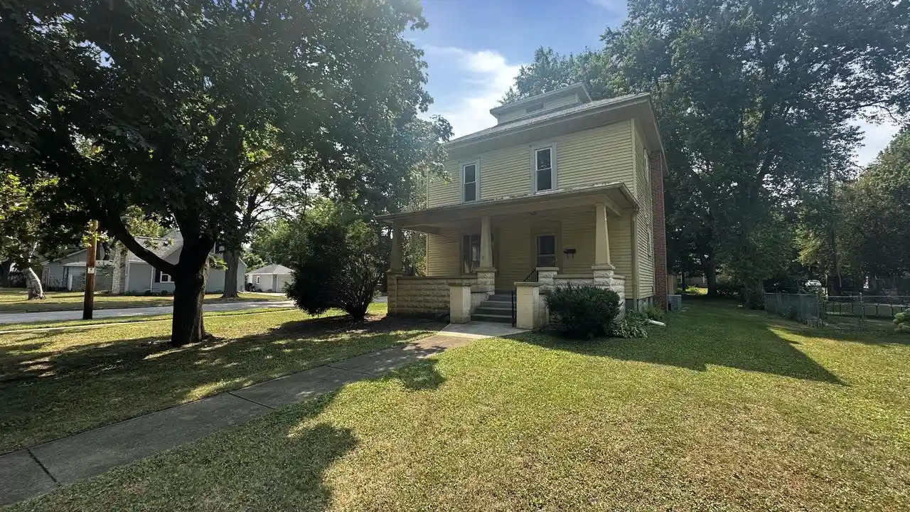 Photo 1 of Single family home for sale at 348 S Whiton St, Whitewater, WI 53190 | MLS# 1979882 | Listing updated on 2026-09-15