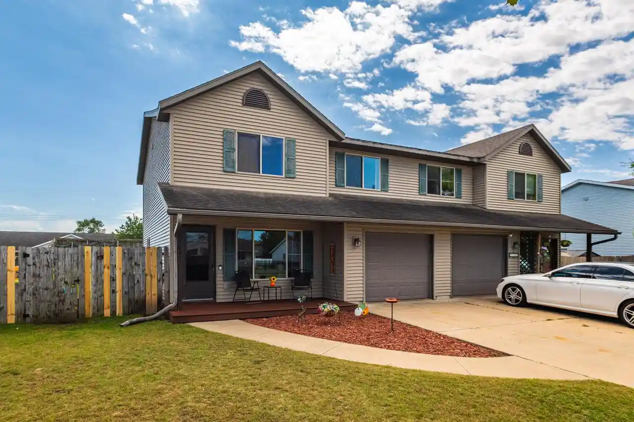 Photo 1 of Sale Pending at 2041 River Rd, Sparta, WI 54656 | MLS# 1979886 | Listing updated on 2026-09-22