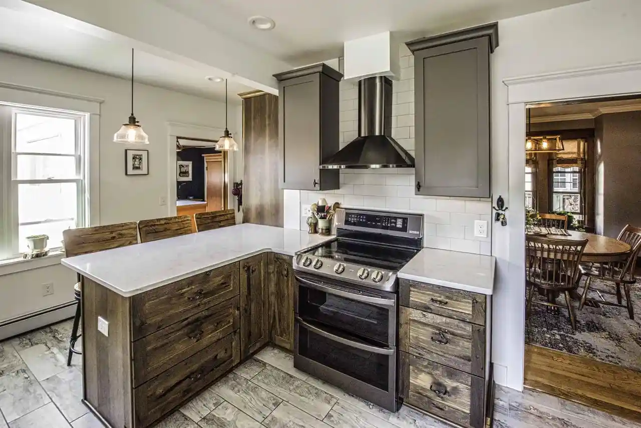 Listing Photo 4 - Condo for sale in building located at 115 W Newhall Ave, Waukesha, WI 53186 - Unit #113