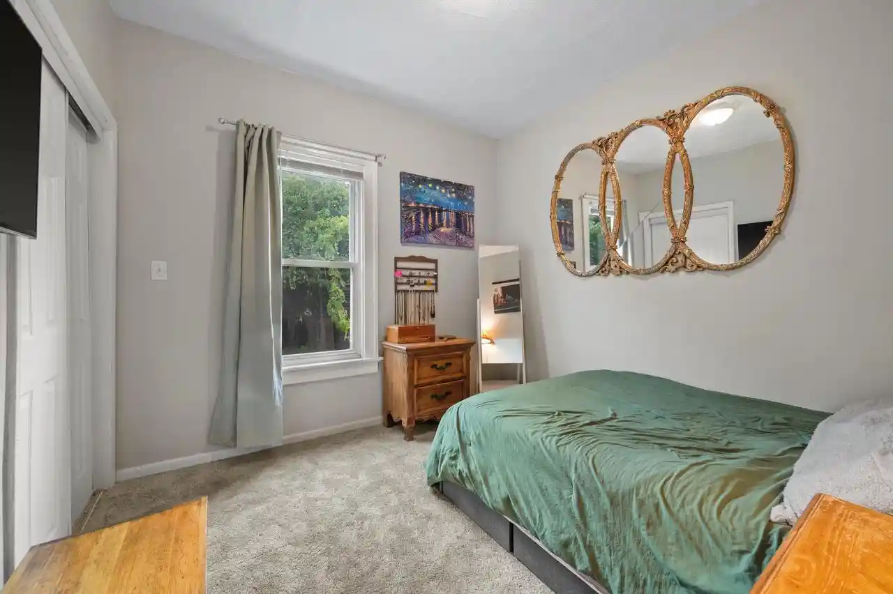 Listing Photo 4 - Condo for sale in building located at 1429 N 47th St, Milwaukee, WI 53208 - Unit #1431