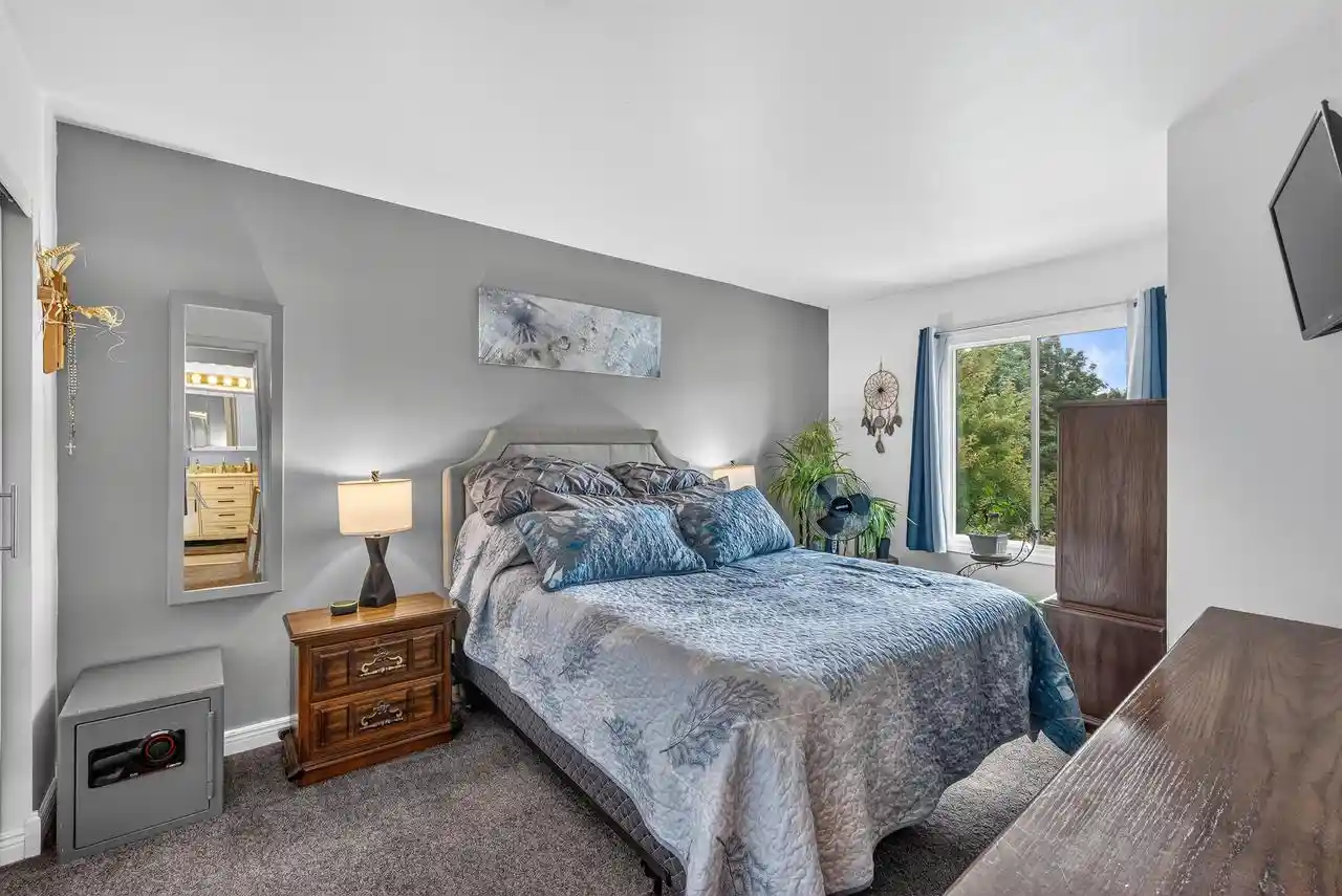 Photo 2 of Condo for sale at 4157 W College Ave, Milwaukee, WI 53221 | MLS# 1979896 | Listing updated on 2026-09-10