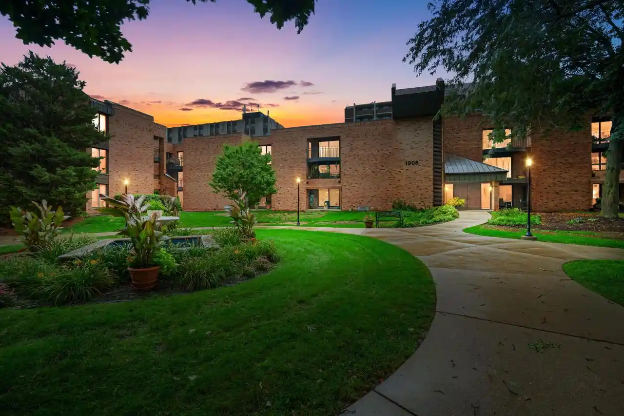 Photo 1 of Condo for sale at 1906 E Shorewood Blvd #153, Milwaukee, WI 53211 | MLS# 1979897 | Listing updated on 2026-09-10