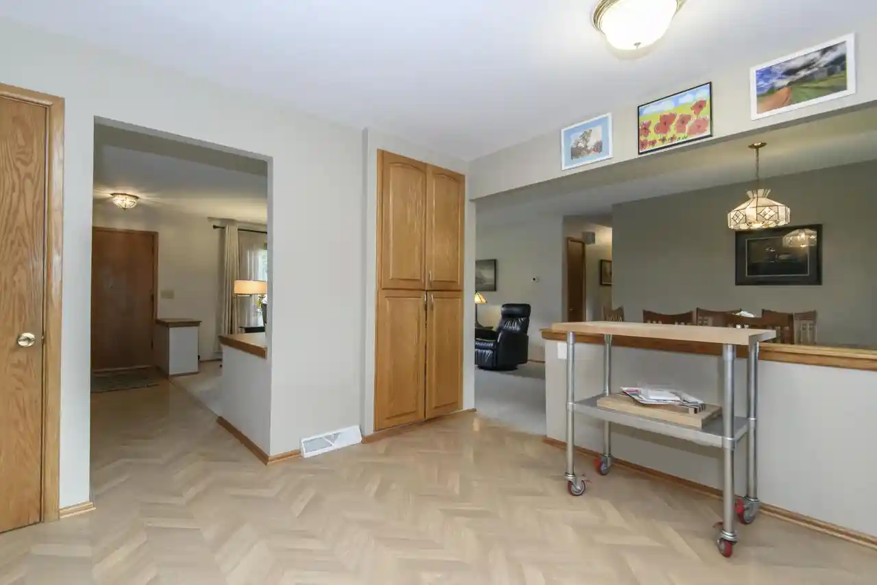 Photo 3 of Single family home for sale at 4695 Wessex Dr, Brookfield, WI 53045 | MLS# 1979901 | Listing updated on 2026-09-17