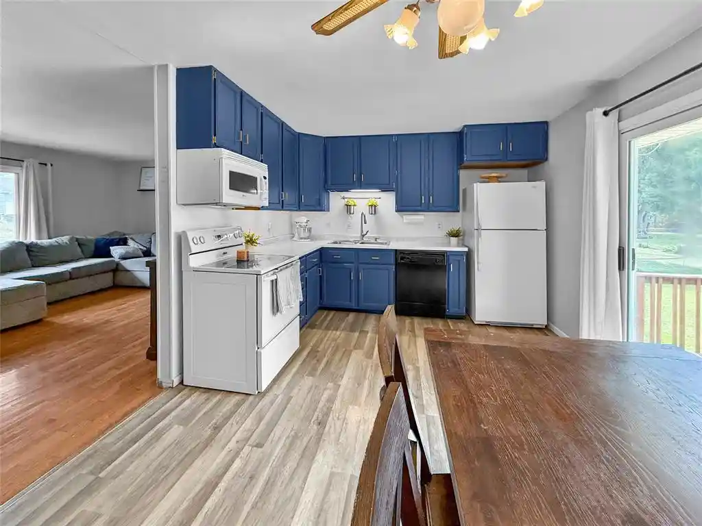 Photo 2 of Single family home for sale at 2905 Solem Ln, Eau Claire, WI 54703 | MLS# 1604986 | Listing updated on 2026-09-22