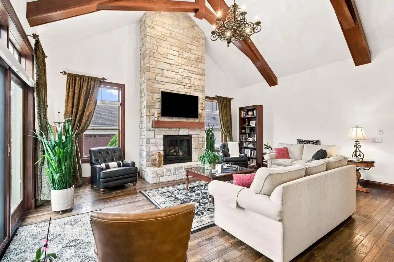Photo 4 of Condo for sale at 9077 Bentley Green, Verona, WI 53593 | MLS# 2032340 | Listing updated on 2026-09-10