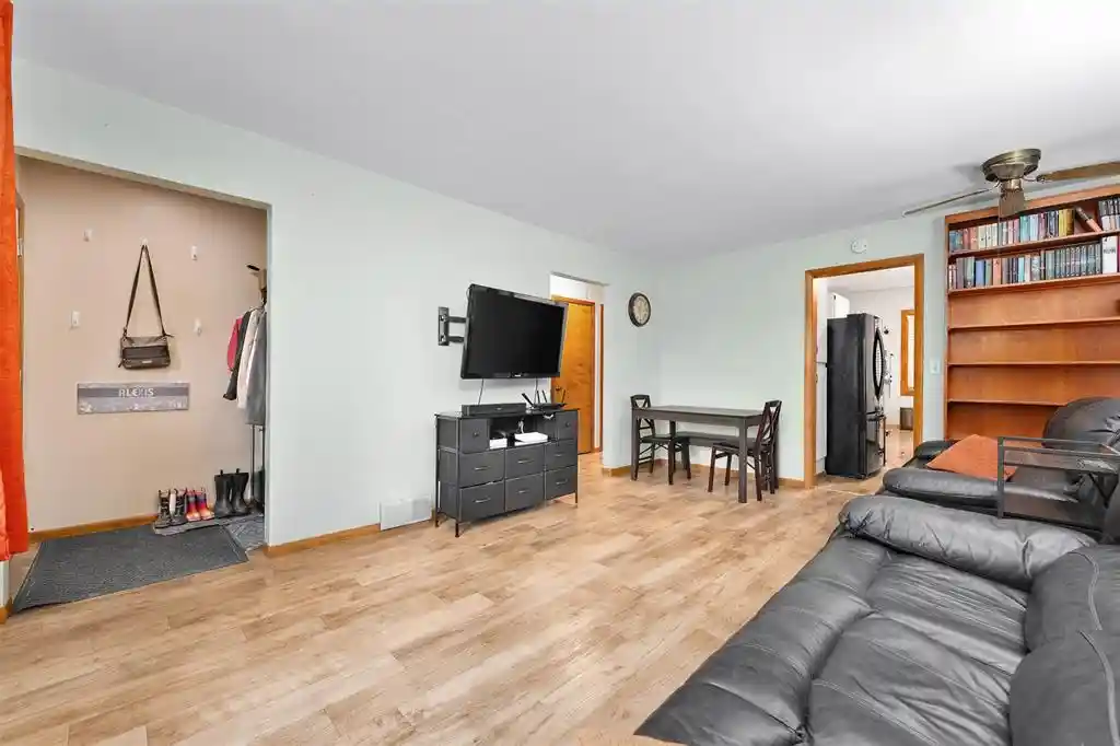 Photo 2 of Single family home for sale at 542 Wagner Ave, Eau Claire, WI 54703 | MLS# 1604844 | Listing updated on 2026-09-14