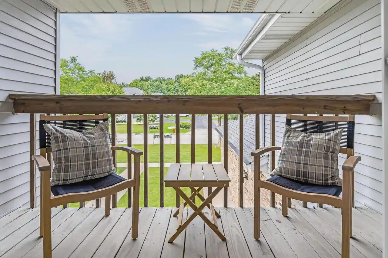 Photo 2 of Condo for sale at 401 W Aspen Dr #1, Oak Creek, WI 53154 | MLS# 1979917 | Listing updated on 2026-09-24