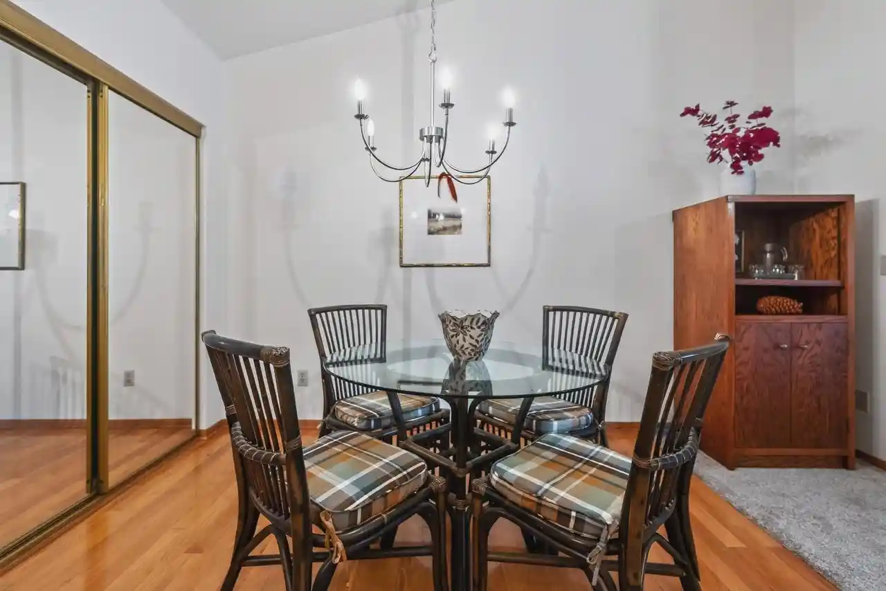 Photo 4 of Condo for sale at 401 W Aspen Dr #1, Oak Creek, WI 53154 | MLS# 1979917 | Listing updated on 2026-09-24