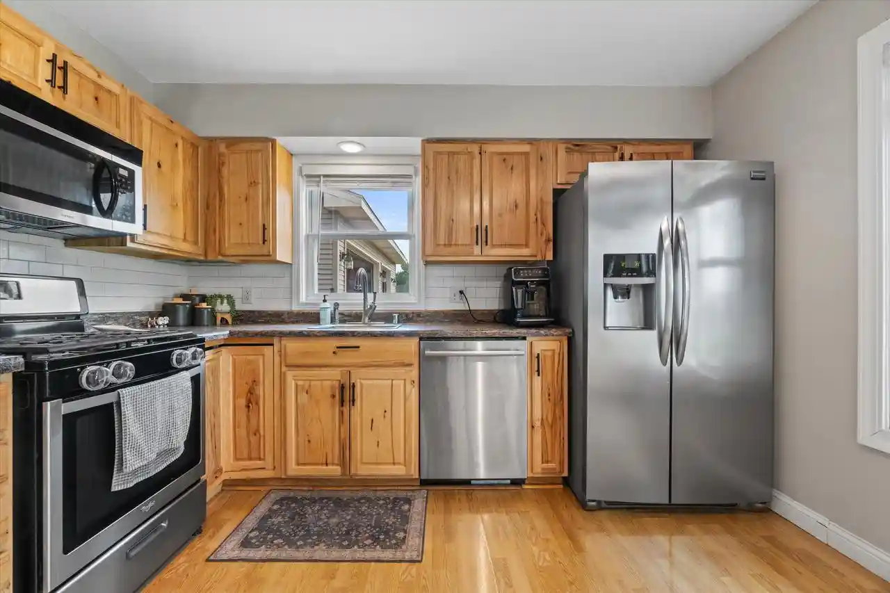 Photo 3 of Single family home for sale at 991 88th Avenue, Kenosha, WI 53144 | MLS# 1979926 | Listing updated on 2026-09-10