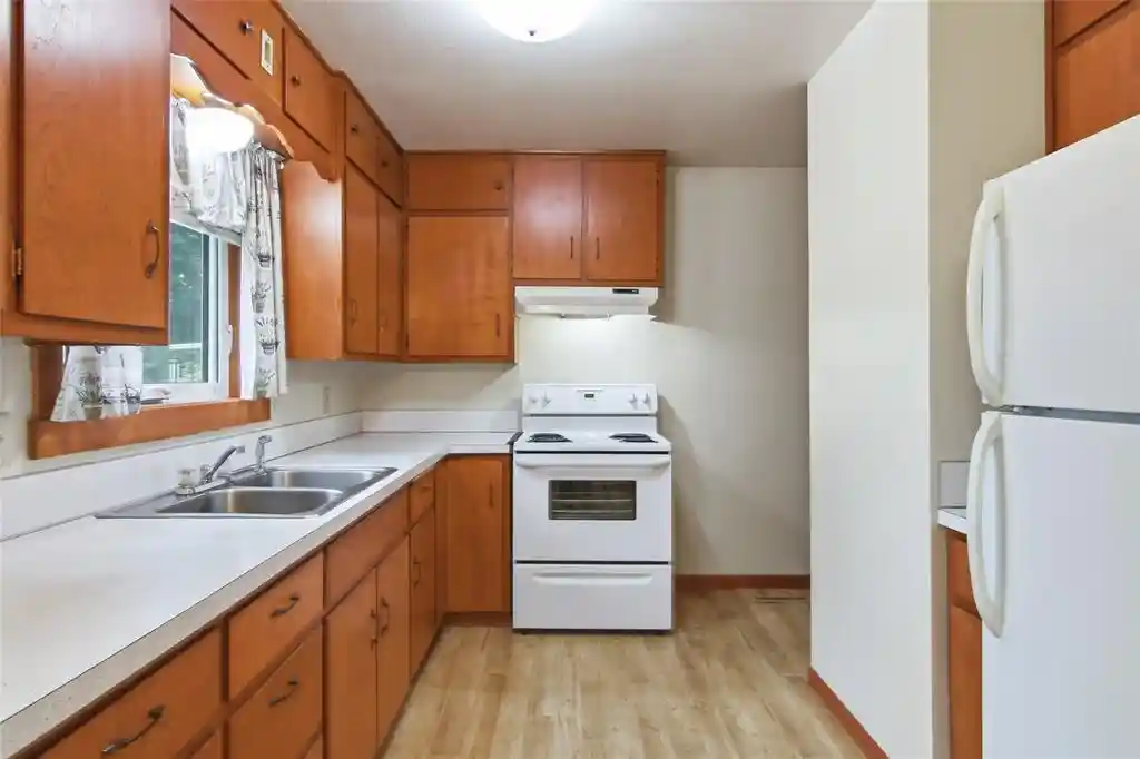 Photo 4 of Single family home for sale at 1630 19th Avenue, Bloomer, WI 54724 | MLS# 1604777 | Listing updated on 2026-10-04