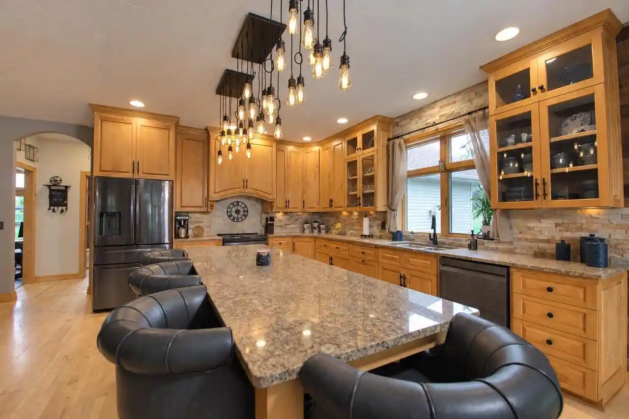 Photo 4 of Single family home for sale at W9795 Stone Crst Dr, Hortonville, WI 54944 | MLS# 50332406 | Listing updated on 2026-09-16