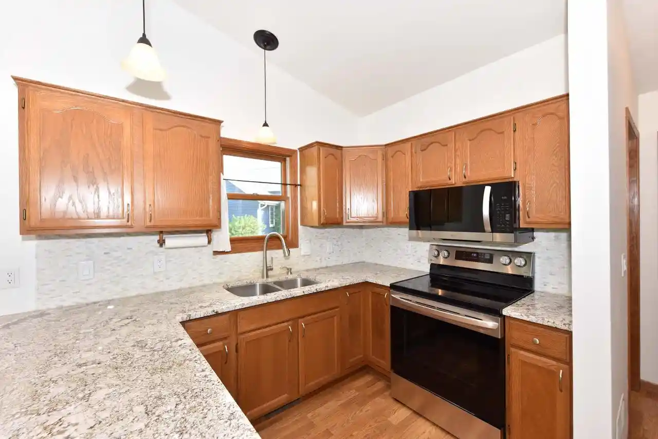 Photo 2 of Single family home for sale at W208n16471 St Andrews Ct, Jackson, WI 53037 | MLS# 1979943 | Listing updated on 2026-09-15
