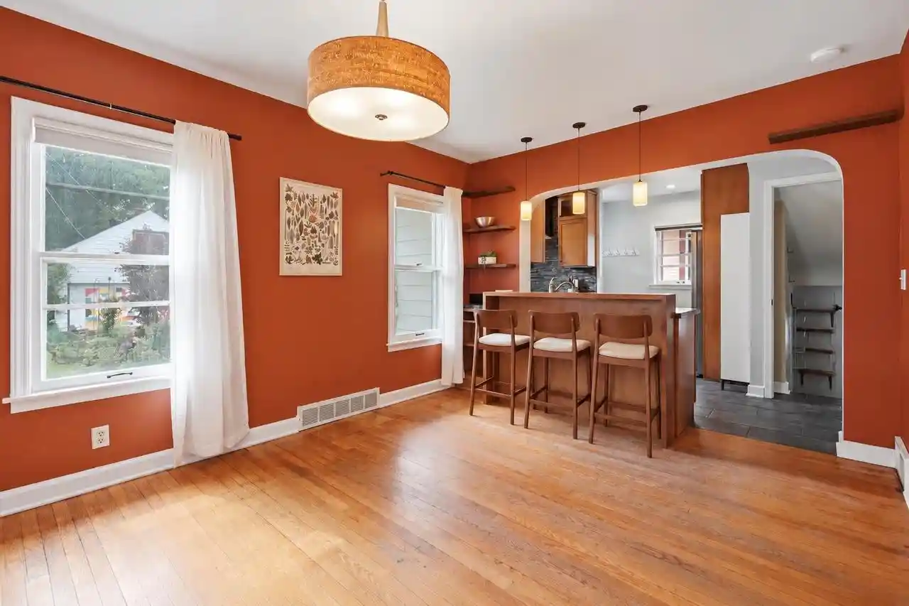Photo 4 of Single family home for sale at 422 Sidney St, Madison, WI 53703 | MLS# 2032350 | Listing updated on 2026-09-10