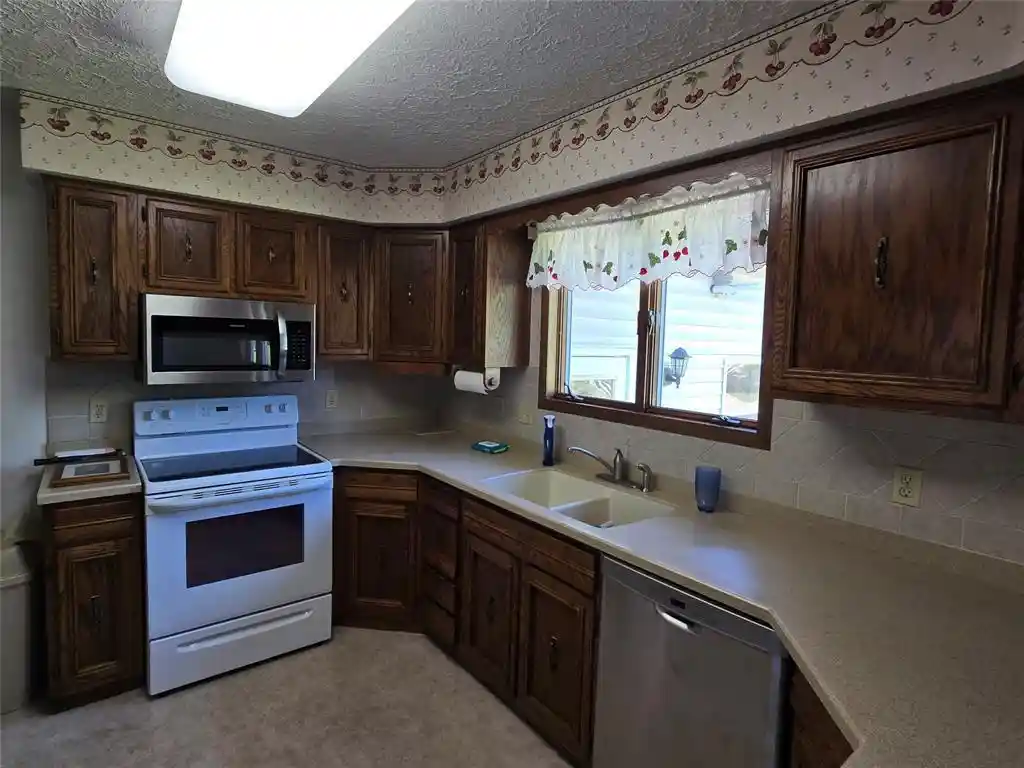 Photo 3 of Single family home for sale at 24 Bird St, Chetek, WI 54728 | MLS# 1604978 | Listing updated on 2026-09-10