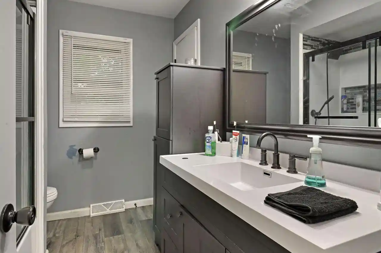 Photo 3 of Single family home for sale at 545 4 1/2 Mile Rd, Caledonia, WI 53402 | MLS# 1979954 | Listing updated on 2026-09-10
