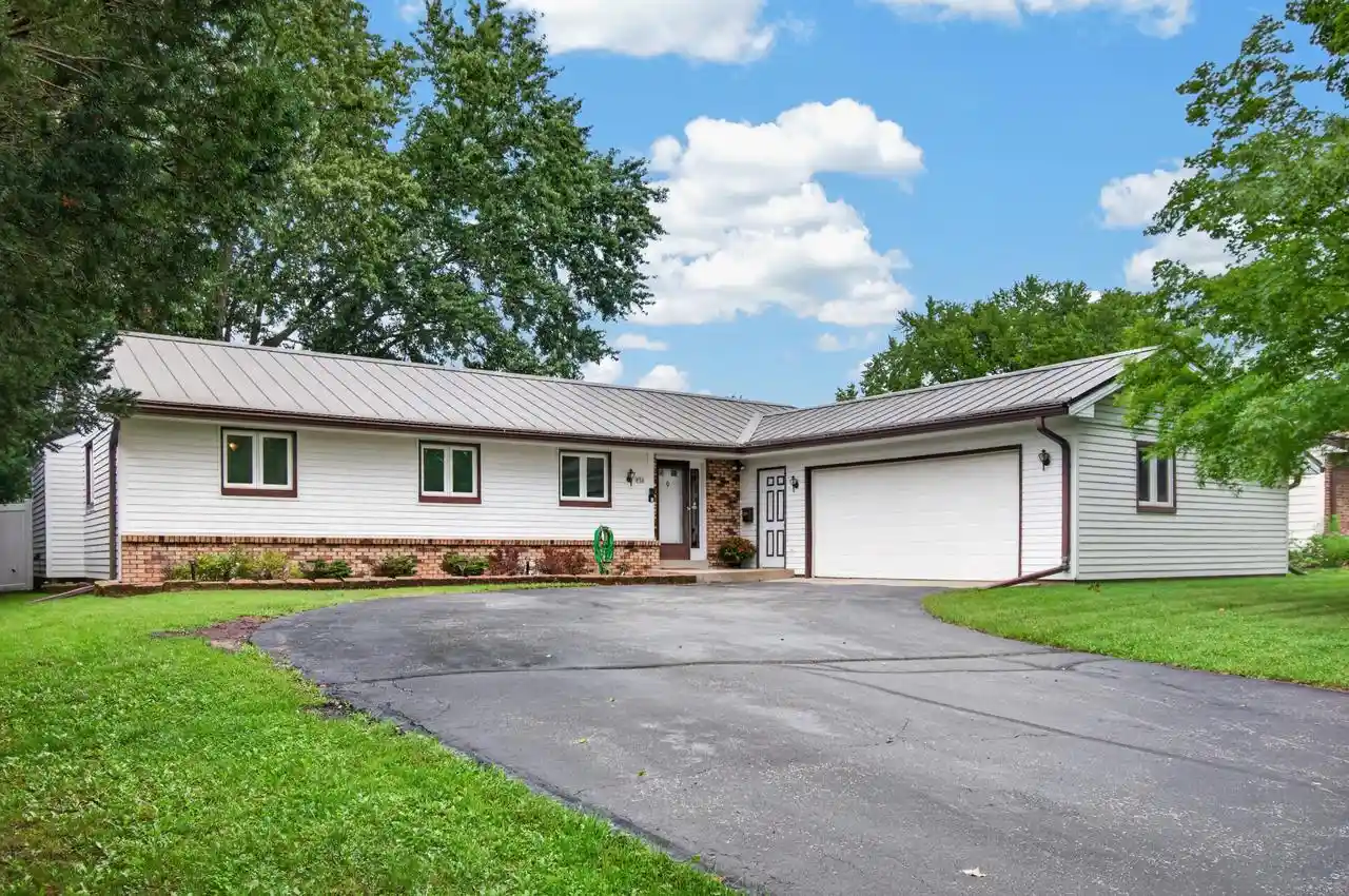 Photo 1 of Single family home for sale at 650 Meadow Ln, Burlington, WI 53105 | MLS# 1979969 | Listing updated on 2026-09-11