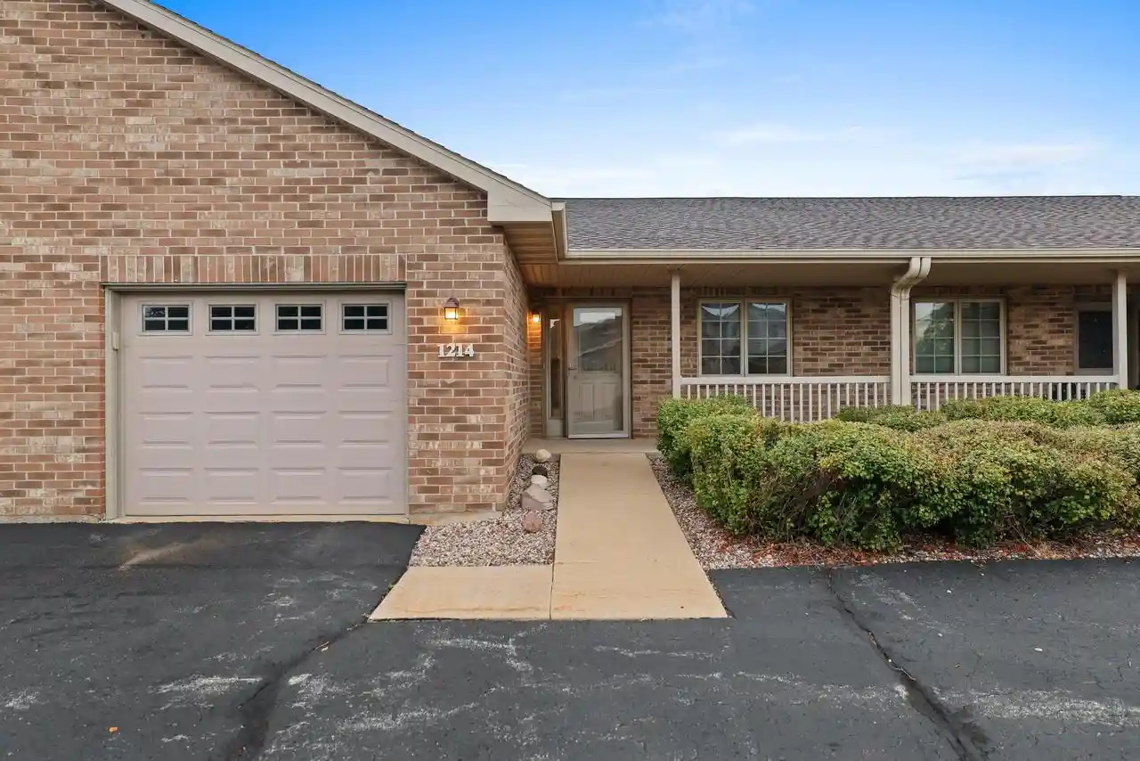 Photo 1 of Condo for sale at 1214 Pond View Cir, De Pere, WI 54115 | MLS# 50332419 | Listing updated on 2026-09-13