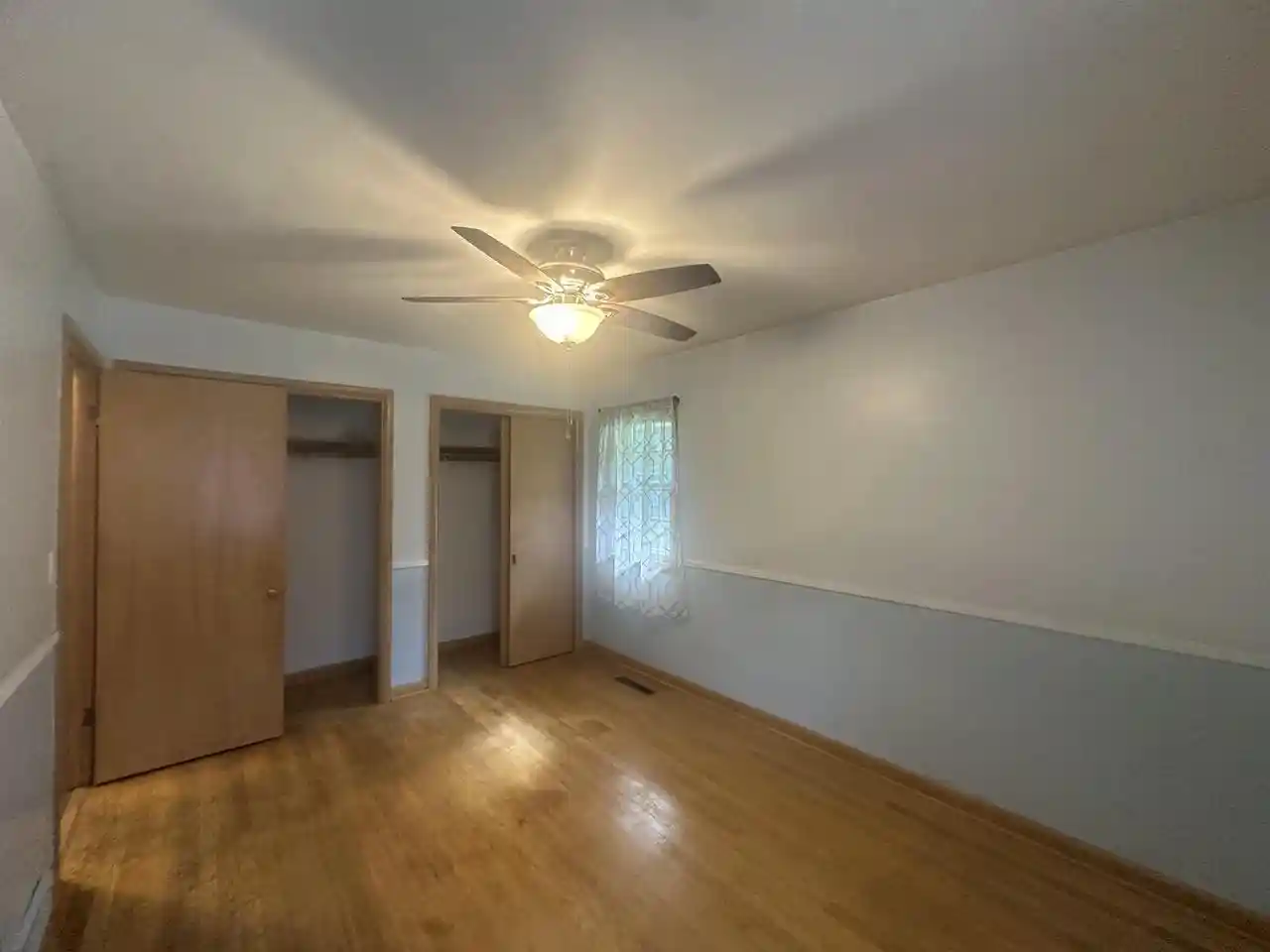 Photo 3 of Single family home for sale at 1031 Wisconsin River Dr, Port Edwards, WI 54469 | MLS# 22604468 | Listing updated on 2026-09-15