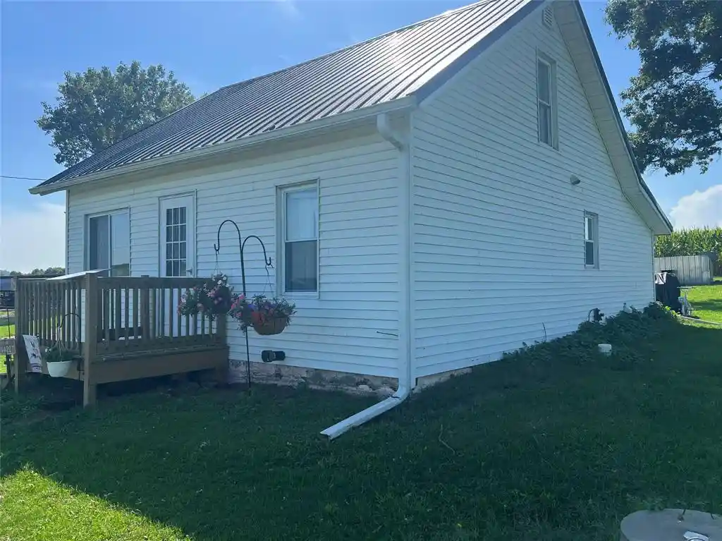 Photo 3 of Single family home for sale at 14207 Holmes Rd, Hixton, WI 54635 | MLS# 1605016 | Listing updated on 2026-09-10