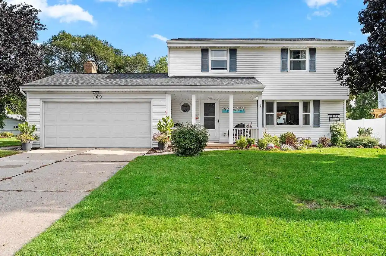 Single family home for sale at 169 Kenney St, Green Bay, WI 54301 | MLS# 50332420