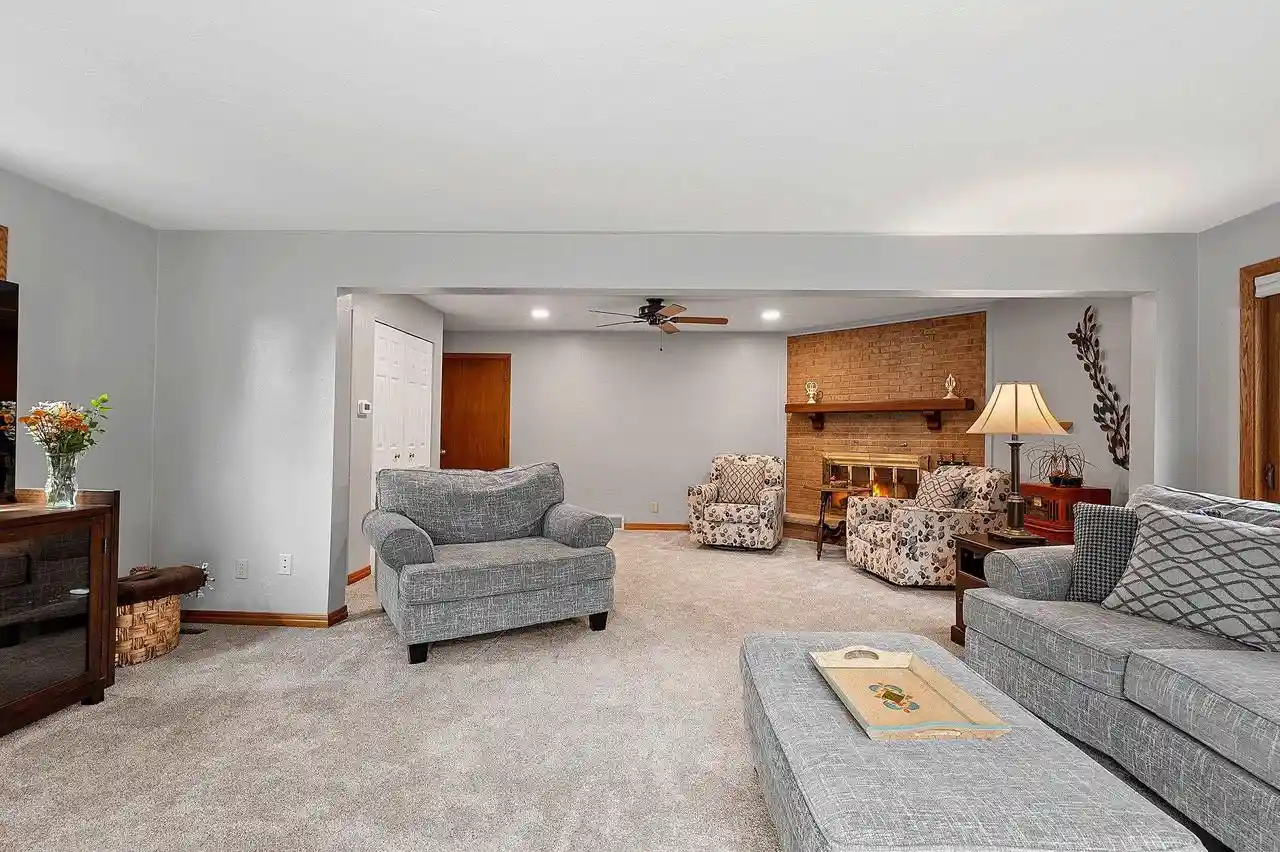 Photo 2 of Single family home for sale at 169 Kenney St, Green Bay, WI 54301 | MLS# 50332420 | Listing updated on 2026-09-20