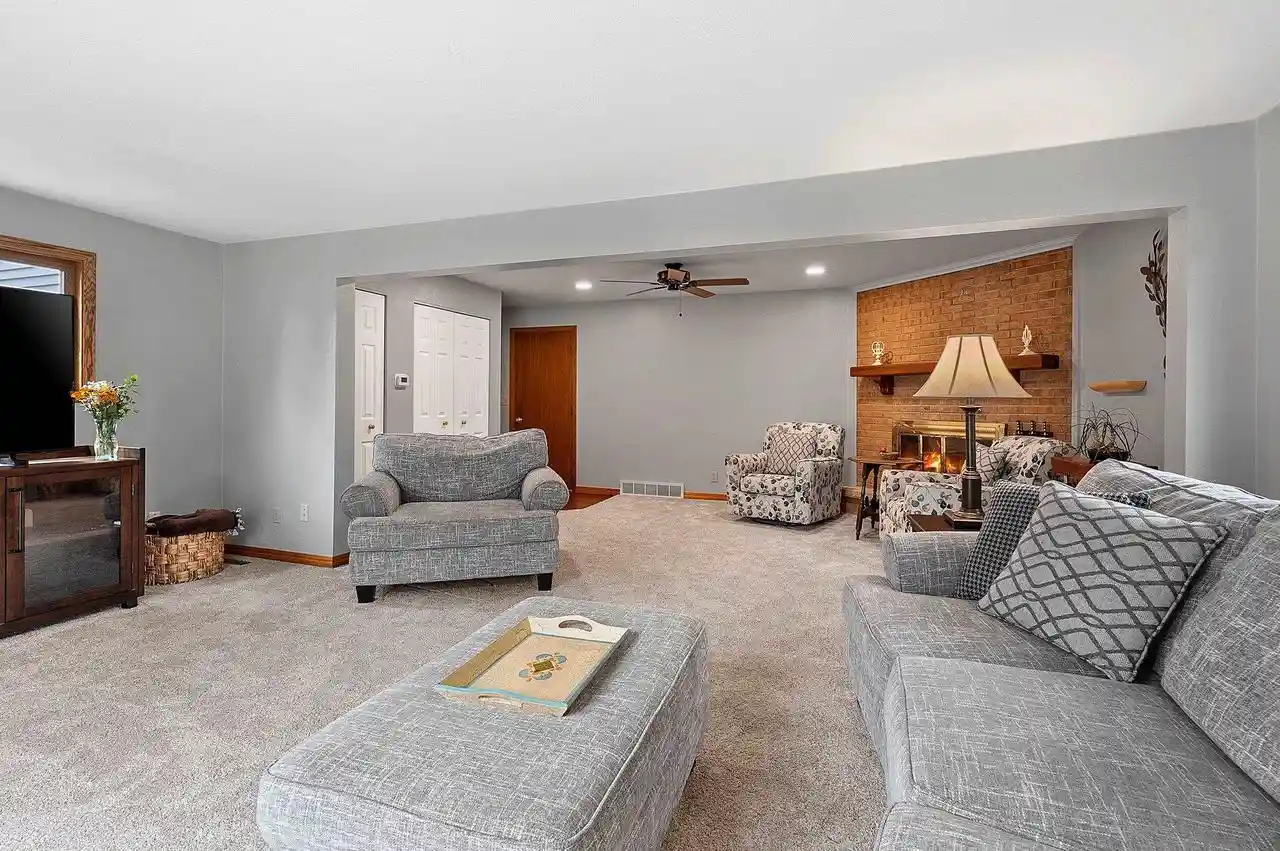 Photo 4 of Single family home for sale at 169 Kenney St, Green Bay, WI 54301 | MLS# 50332420 | Listing updated on 2026-09-23