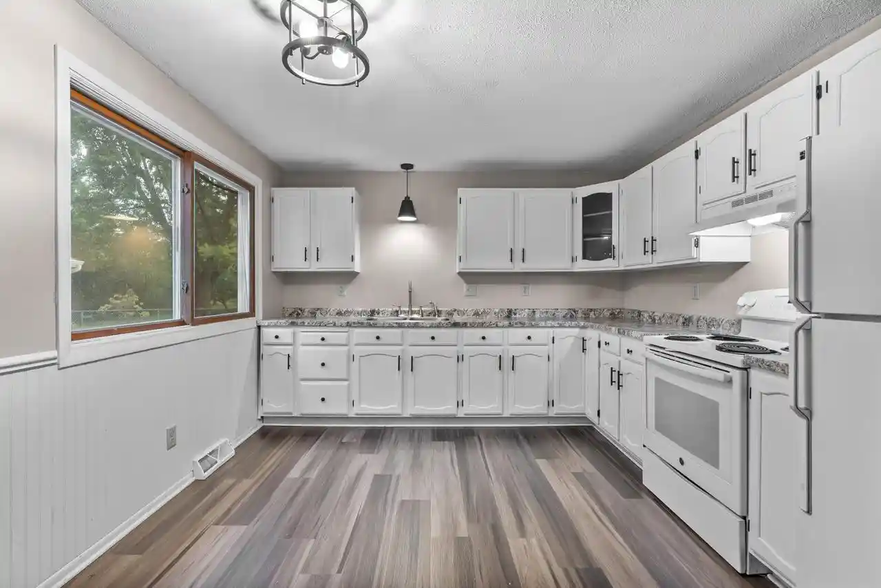 Photo 2 of Single family home for sale at 1200 Fieldcrest Dr, Menasha, WI 54952 | MLS# 50332422 | Listing updated on 2026-09-14