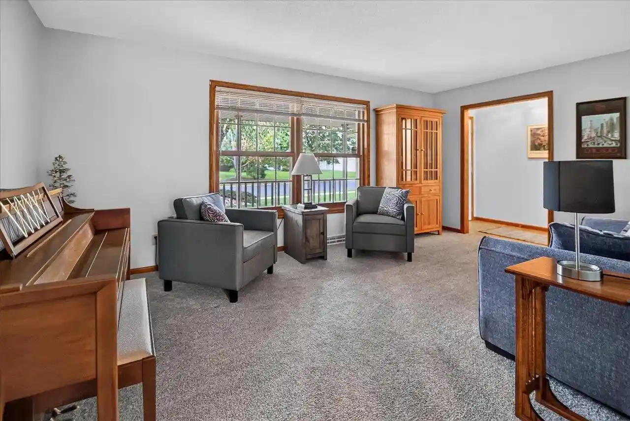 Photo 4 of Single family home for sale at 617 Kvamme Ln, Stoughton, WI 53589 | MLS# 2032373 | Listing updated on 2026-09-16