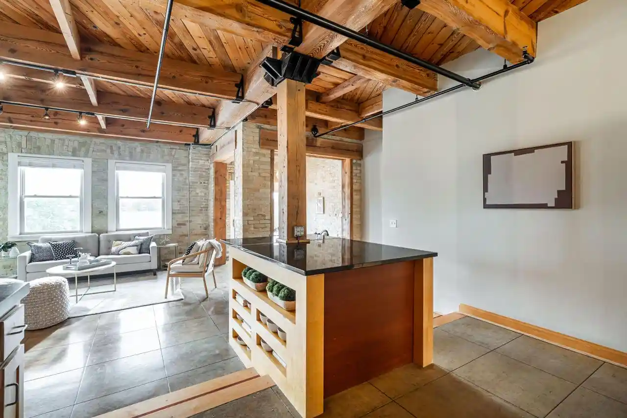 Photo 3 of Condo for sale at 904 E Pearson St #401, Milwaukee, WI 53202 | MLS# 1979986 | Listing updated on 2026-09-18