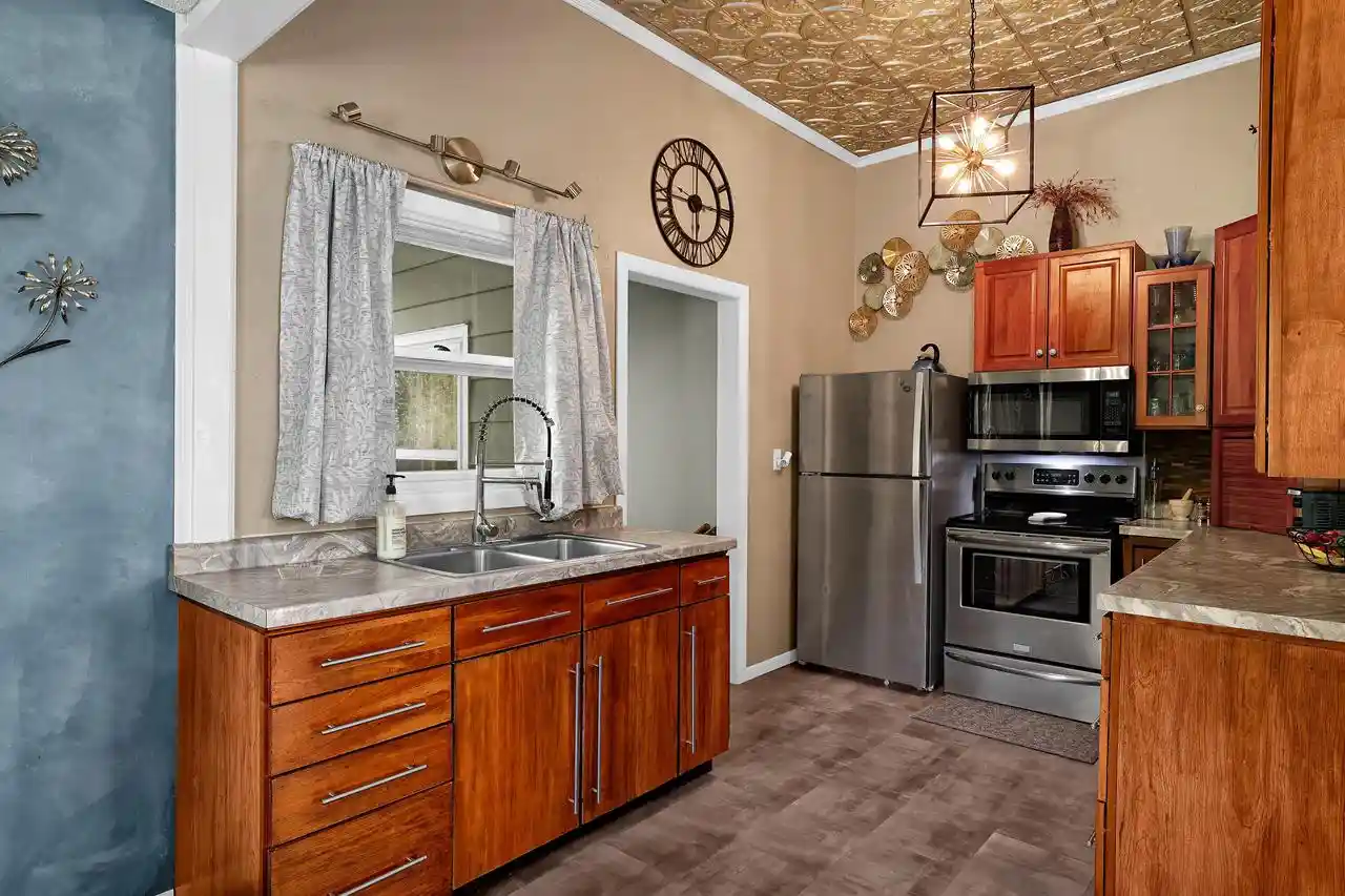 Photo 3 of Single family home for sale at W5240 US Hwy 14/61, La Crosse, WI 54601 | MLS# 1979989 | Listing updated on 2026-09-17