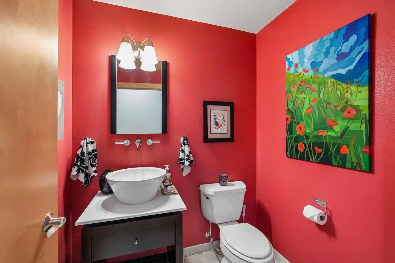 Listing Photo 4 - Condo for sale in building located at 191 N Broadway St, Milwaukee, WI 53202 - Unit #508