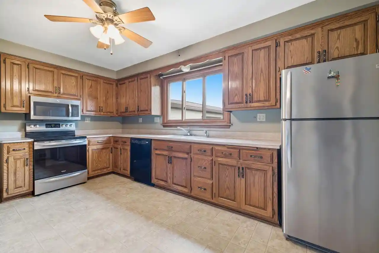 Photo 2 of Single family home for sale at 300 St Rose Ave, Fredonia, WI 53021 | MLS# 1979999 | Listing updated on 2026-09-18