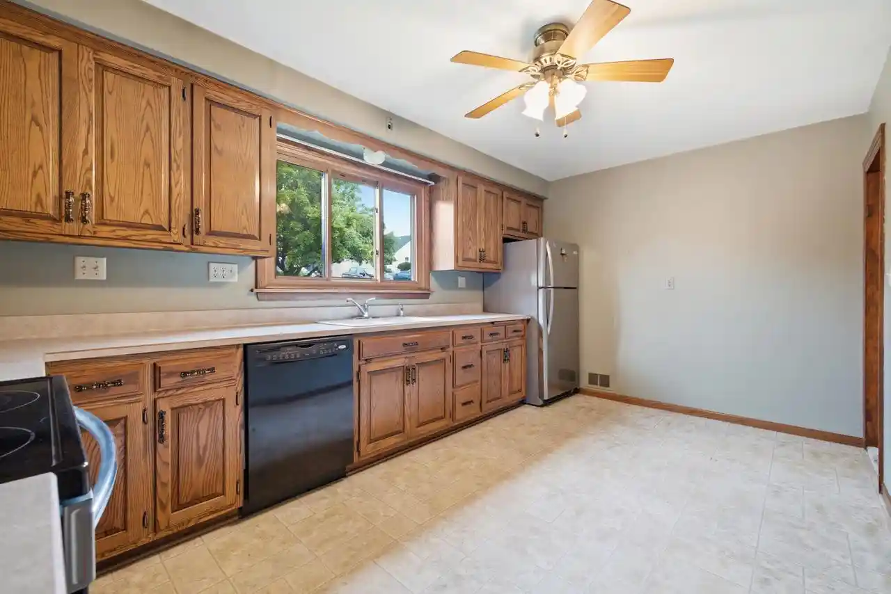 Photo 37 of Single family home for sale at 300 St Rose Ave, Fredonia, WI 53021 | MLS# 1979999 | Listing updated on 2026-09-18