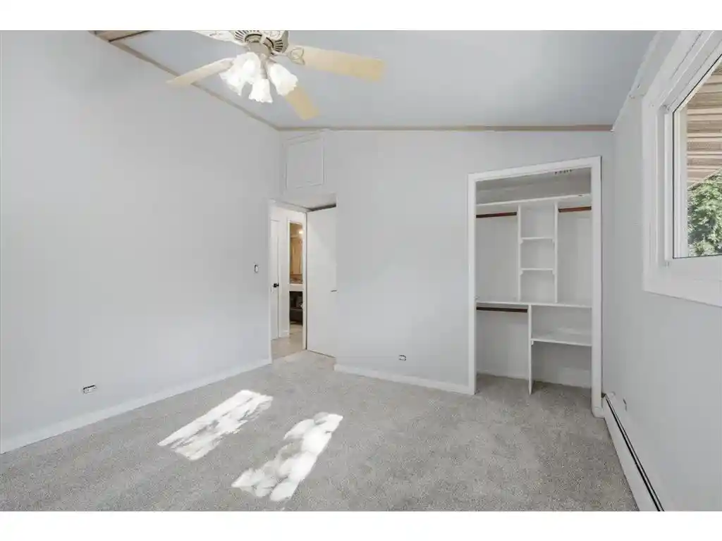 Photo 4 of Single family home for sale at 72 Coulee Rd, Hudson, WI 54016 | MLS# 7140190 | Listing updated on 2026-09-23