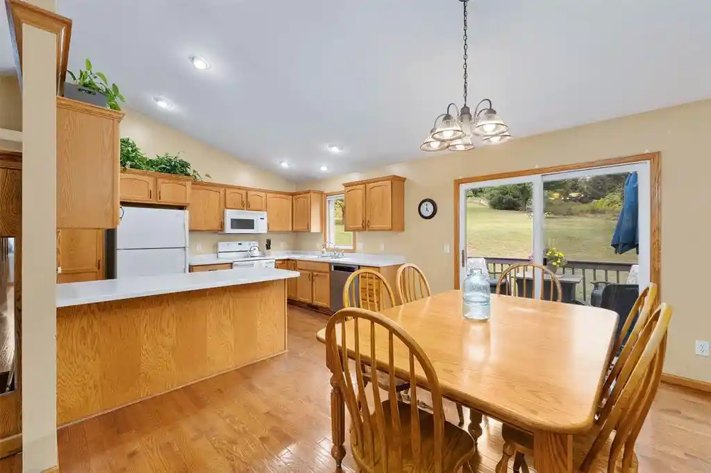 Photo 3 of Single family home for sale at 221 La Mans Ln, Eau Claire, WI 54703 | MLS# 1604868 | Listing updated on 2026-09-19