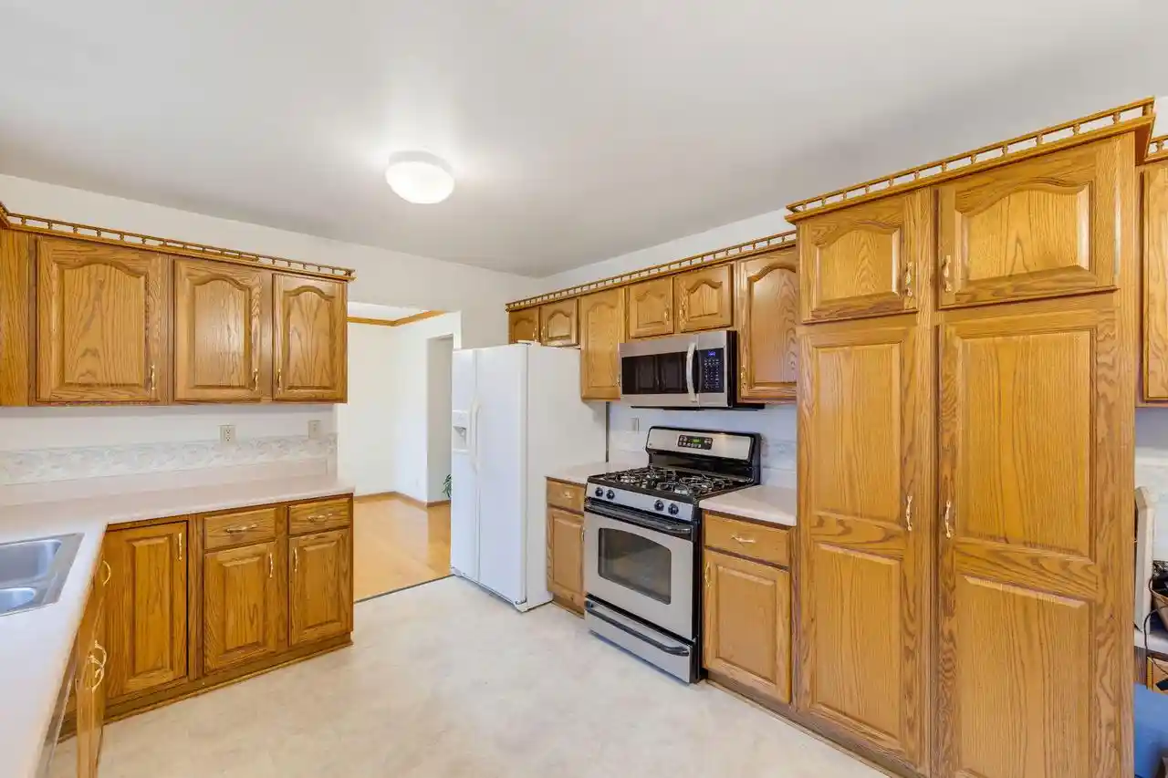 Photo 2 of Sale Pending at 5856 S New York Ave, Cudahy, WI 53110 | MLS# 1980017 | Listing updated on 2026-09-14