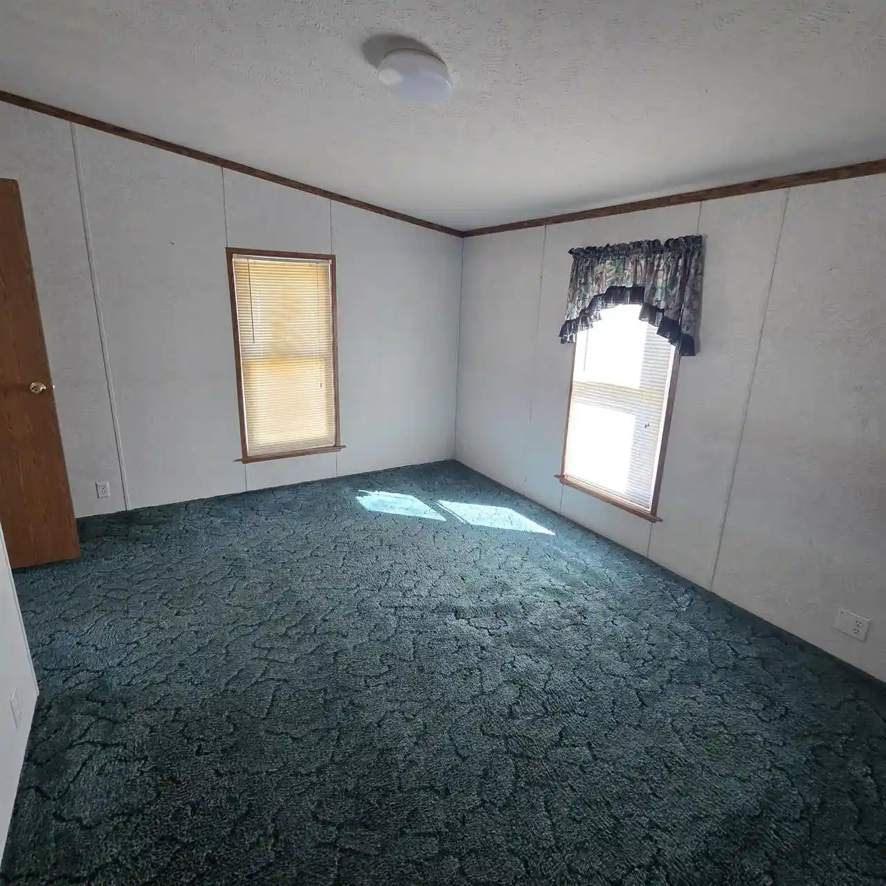 Photo 2 of Single family home for sale at N1273 R 3 Dr, Menominee, MI 49858 | MLS# 50332441 | Listing updated on 2026-09-15